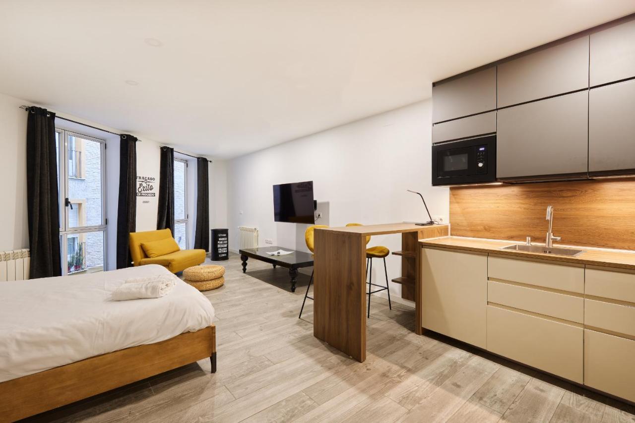 Tuapartamento Centro - Fuente Navarreria Apartment Pamplona Ngoại thất bức ảnh
